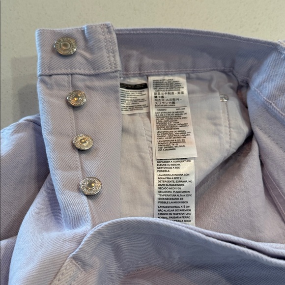 NWT Levi's Women’s Light Purple 501 Original Straight Leg Jeans  29x26 - Picture 12 of 12